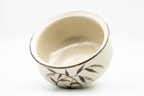 Japanese Kensui - Small Long Grass White Glazed Water Bowl - 300ml - angled view showing interior and rim