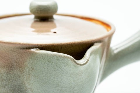 Japanese Kyusu - Beige White Glazed Hagi-yaki Ceramic Filter Teapot - 220ml