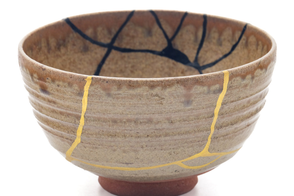 Japanese Matcha Bowl - Gold Black Urushi Kintsugi Drip-Glazed