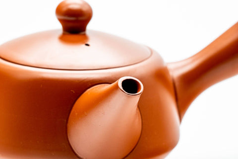 Japanese Kyusu - Calligraphy Engraved Red Shudei Tokoname-yaki Teapot - 350ml - three-quarter view showing the spout and handle junction