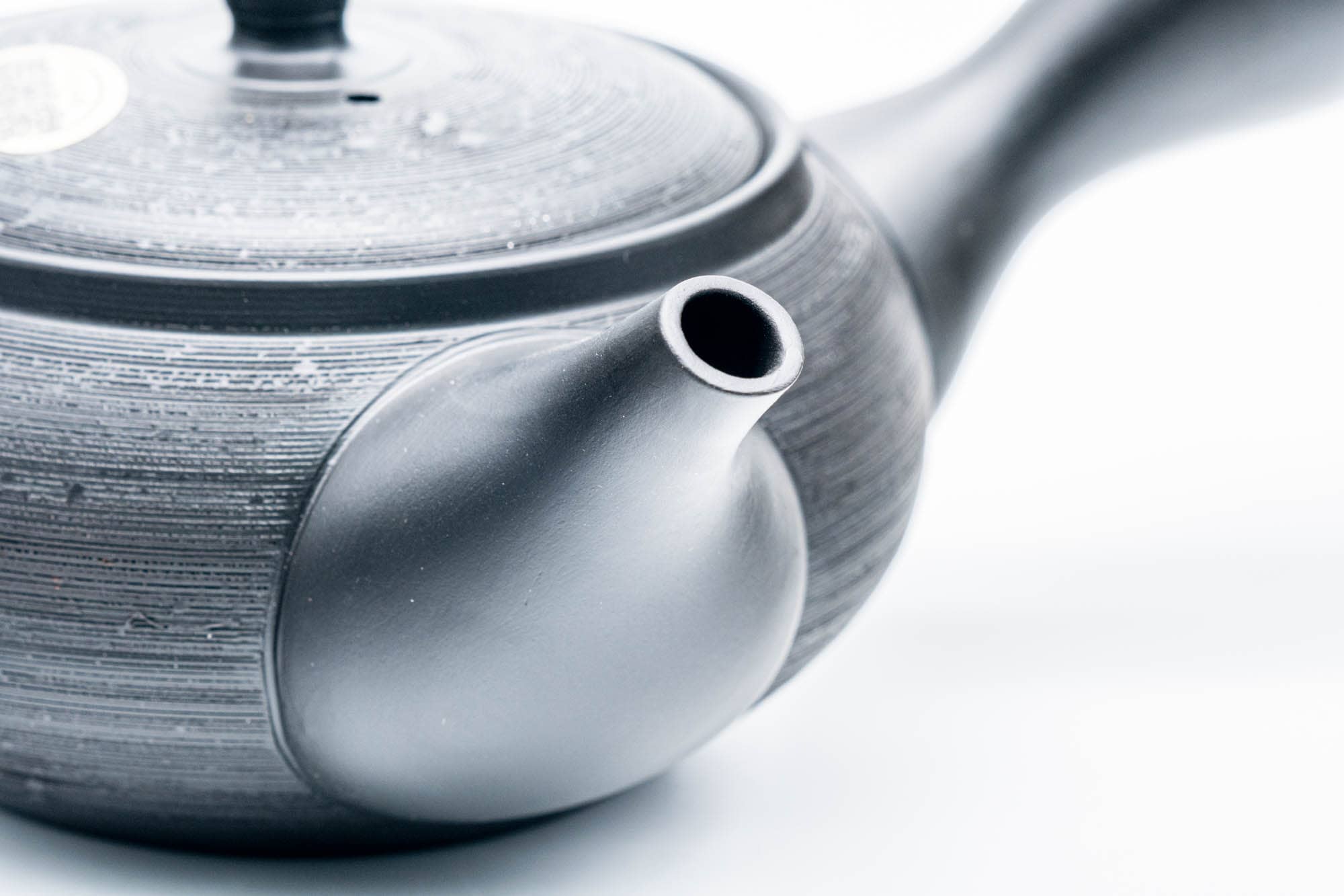 Japanese Kyusu - 春秋 Shunju Kiln - Kokudei Matsukawa Pine Bark Textured Tokoname-yaki Teapot - 320ml