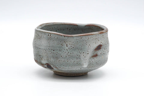 Tezumi — Japanese Matcha Bowl - Abstract Blue Shino Glazed Mino-yaki Chawan - 300ml — top-down view of the interior