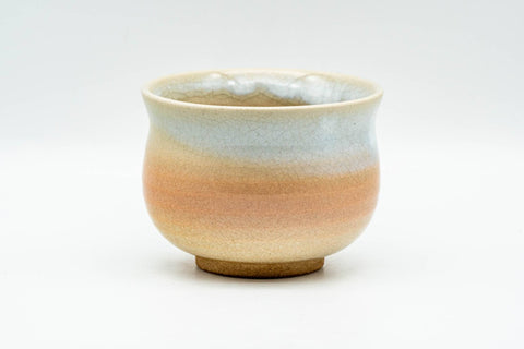 Japanese Teacup - Tsubaki Kiln Beige White Glazed Hagi-yaki Yunomi - 140ml - side view of the cup