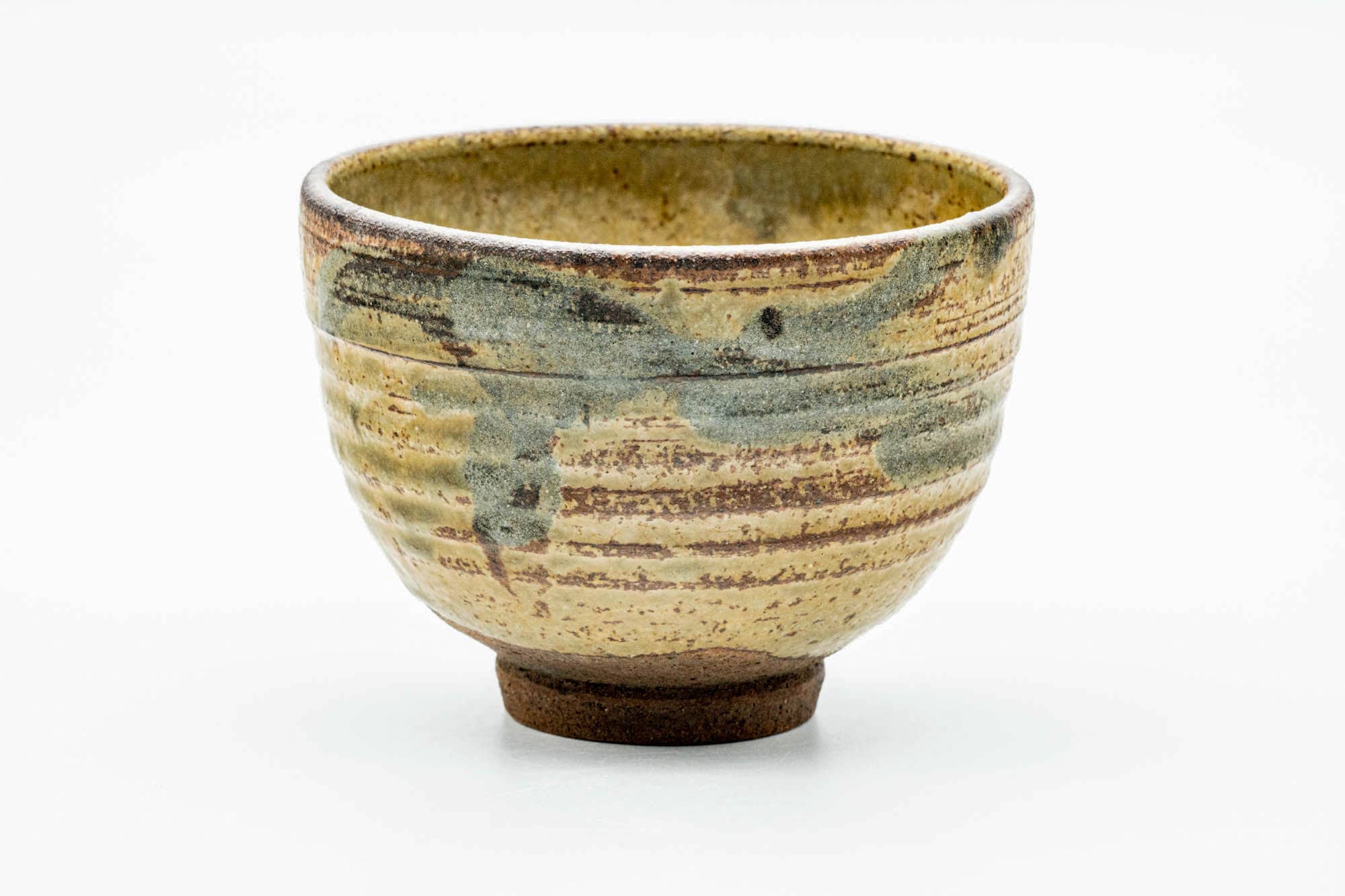 Japanese Matcha Bowl - Beige Glazed Spiraling Wan-nari Chawan - 200ml