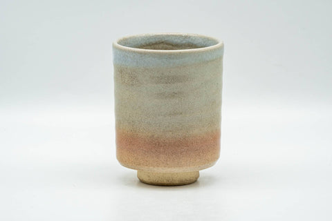Tezumi — Japanese Teacup - Beige White Glazed Tsutsu-gata Hagi-yaki Yunomi - 140ml — front view from another angle