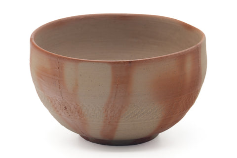 Tezumi — Japanese Matcha Bowl - Orange Hidasuki Rice Straw Bizen-yaki Chawan - 415ml — tipped to show the interior