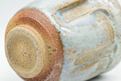 Tezumi — Japanese Teacup - Beige Milky Glazed Groovy Yunomi - 130ml — inverted showing the foot ring
