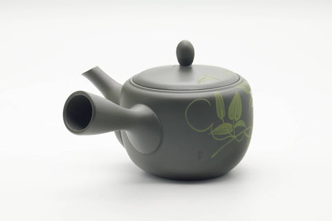 Japanese Kyusu - Floral Green Ryokudei Tokoname-yaki Mesh Teapot - 400ml