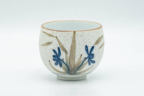Tezumi — Japanese Teacup - White and Blue Floral Arita-yaki Yunomi - 140ml — front view