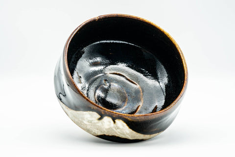 Japanese Matcha Bowl - Black Glazed Mt. Fuji Hantsutsu-gata Chawan - 300ml