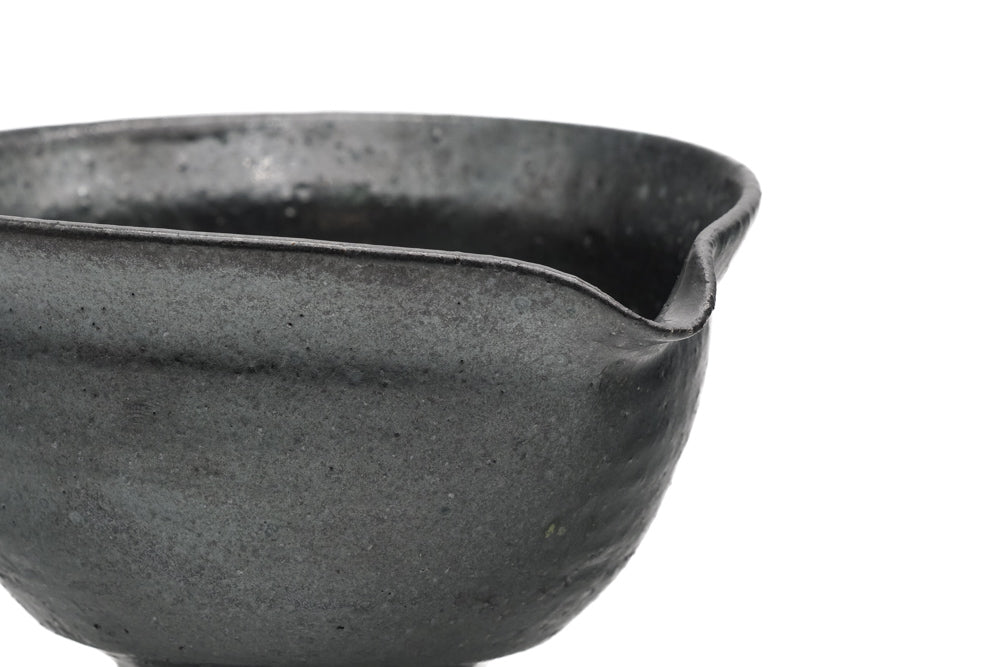 Japanese Matcha Bowl - 菅原顕悟 Kengo Sugawara - Black Matte Pouring Chawan - 150ml