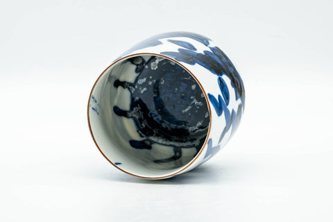 Tezumi — Japanese Teacup - Large Blue Geometric Patterned Arita-yaki Yunomi - 180ml — three-quarter view