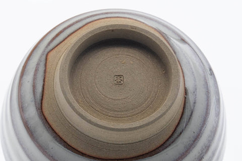 Tezumi — Japanese Teacup - Grey Milky Glazed Spiraling Yunomi - 130ml — inverted showing the foot ring