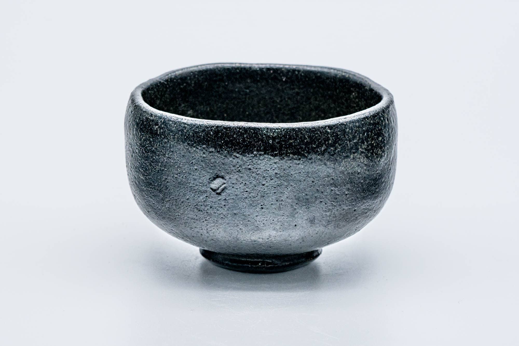 Japanese Matcha Bowl - Black Hand-Built Raku-yaki Chawan - 200ml