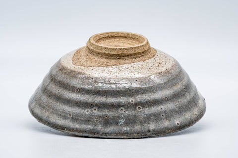 Japanese Matcha Bowl - 中島 満久 Nakajima Mitsuhisa - Shino Glazed Akazu-yaki Chawan - 150ml