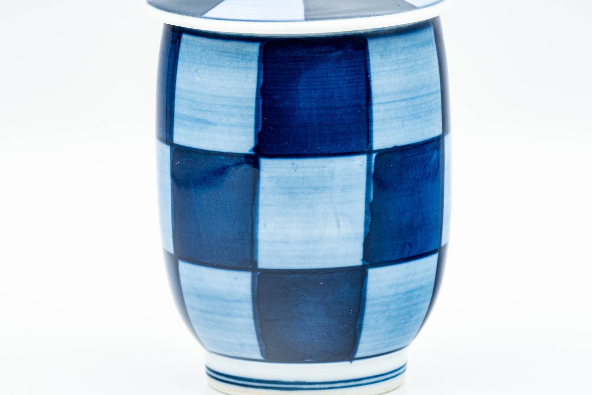 Japanese Teacup - Blue Checkered Arita-yaki Lidded Yunomi - 150ml - Tezumi