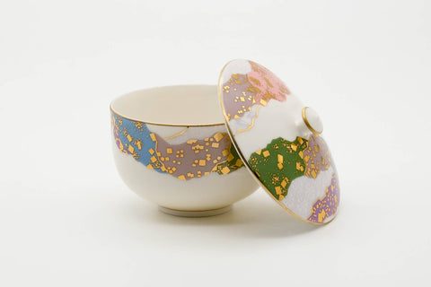 Japanese Teacup - Wavy Patterned Porcelain Arita-yaki Yunomi - 130ml