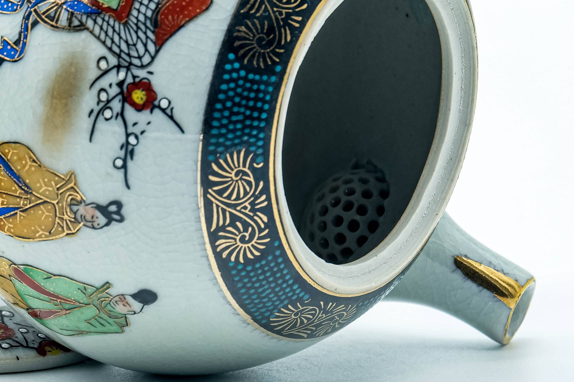 Kutani-yaki Kyusu Teapot with Yunomi Teacups - Thumbnail 2