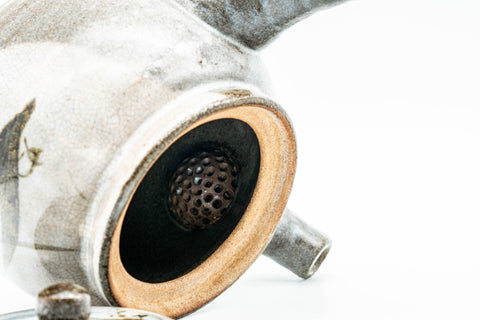 Japanese Kyusu - Bird Grey Karatsu-yaki Debeso Teapot - 350ml - Tezumi