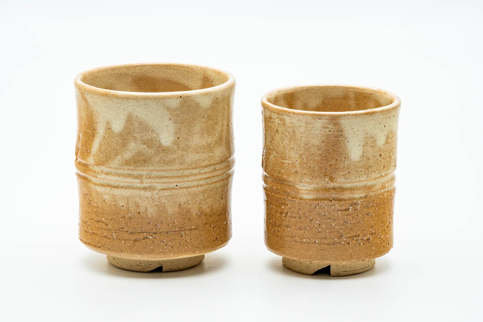 Japanese Teacups - Pair of Bamboo Engraved Hagi-yaki Meoto Yunomi