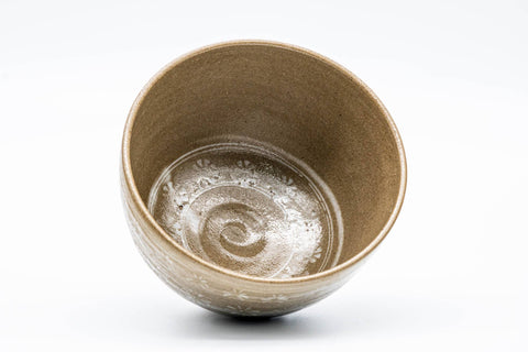 Japanese Matcha Bowl - Brown Chrysanthemum-stamped Mishima Wan-nari Chawan - 475ml