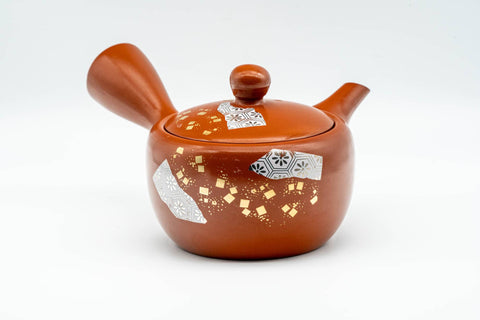 Tezumi — Japanese Kyusu - Gold White Floral Tokoname-yaki Mesh Teapot - 200ml — side view with the lid and side handle