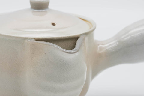 Classic Beige Hagi-yaki Teapot - 300ml