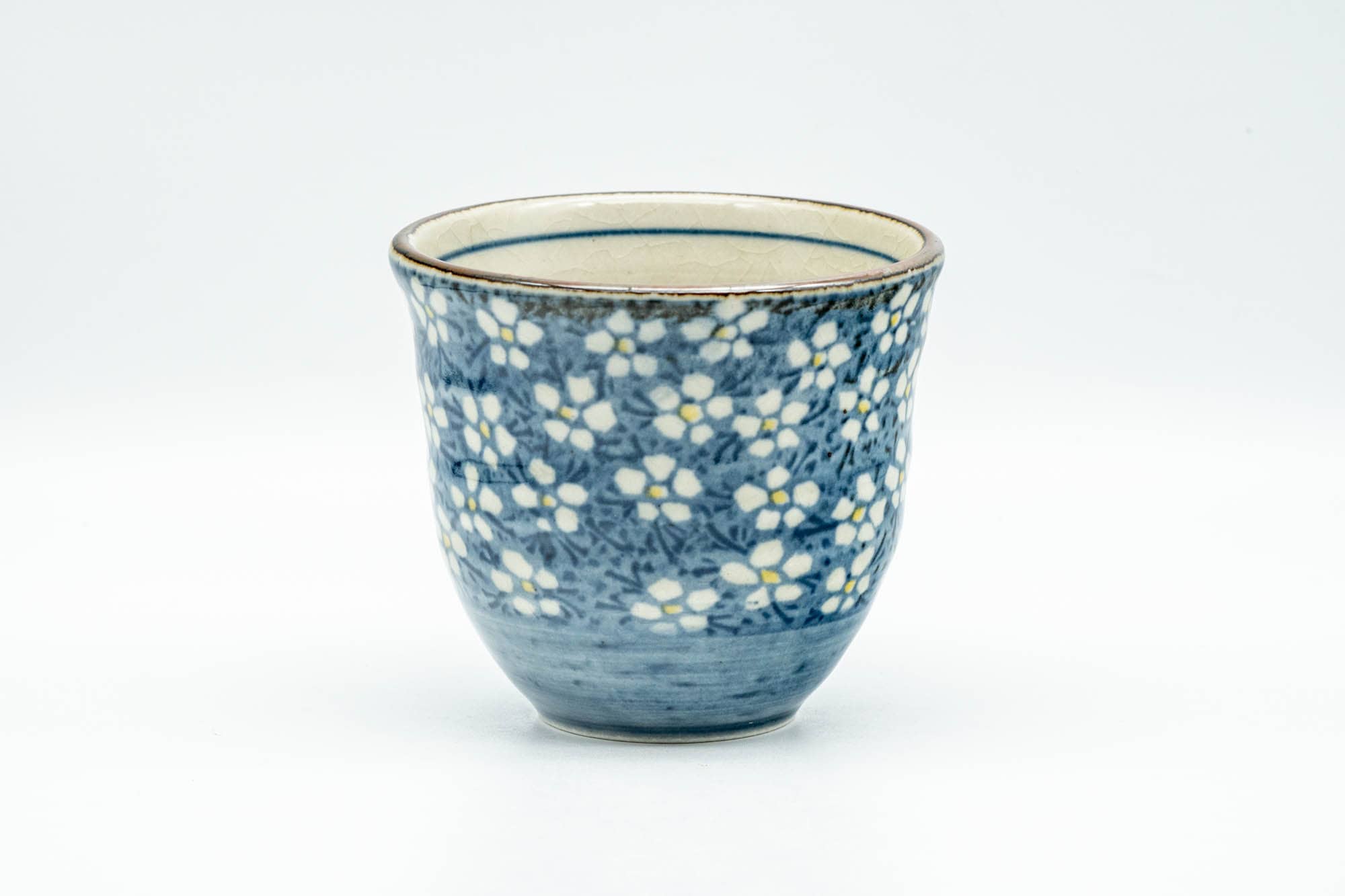Japanese Teacup - Blue and White Floral Patterned Yunomi - 175ml - Tezumi
