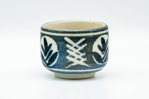 Tezumi — Japanese Teacups - Set of 3 Uniquely Handmade Yunomi - 75ml — inverted showing the foot ring