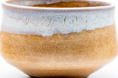 Tezumi — Japanese Kensui - Large Beige White Glazed Hagi-yaki Water Bowl - 700ml — inverted showing the foot ring
