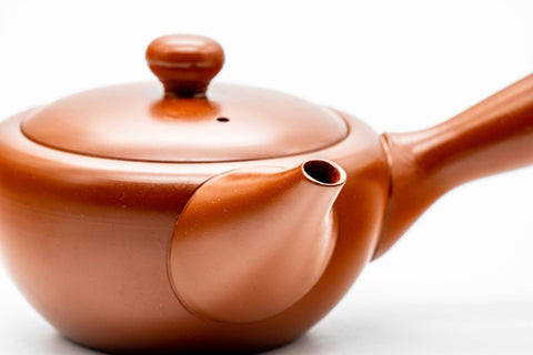 Japanese Kyusu - Smooth Red Shudei Tokoname-yaki Ceramic Teapot - 270ml - three-quarter view showing the spout and handle junction