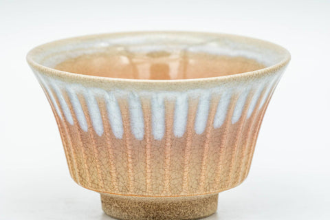 Japanese Teacup - 天鵬山 Tsubaki Kiln - Groovy Hagi-yaki Yunomi - 70ml - Tezumi