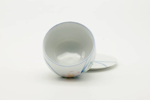 Japanese Teacup - Floral Blue White Porcelain Arita-yaki Lidded Yunomi - 100ml