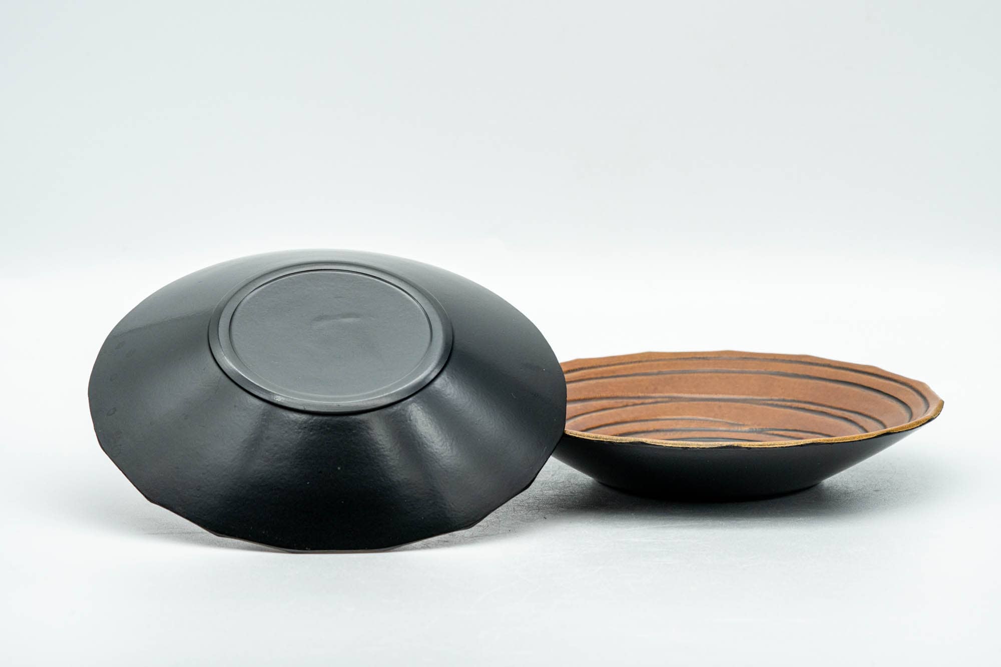 Japanese Chataku - Pair of Textured Wood Lacquer Tea Saucers - Tezumi