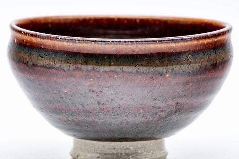 Tezumi — Japanese Matcha Bowl - Purple Gradient Glazed Tenmoku-gata Chawan - 100ml — inverted showing the foot ring