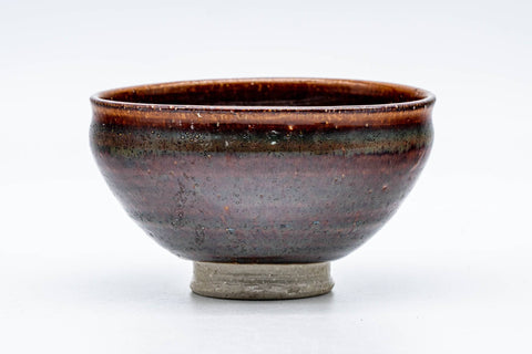 Tezumi — Japanese Matcha Bowl - Purple Gradient Glazed Tenmoku-gata Chawan - 100ml — front view from another angle