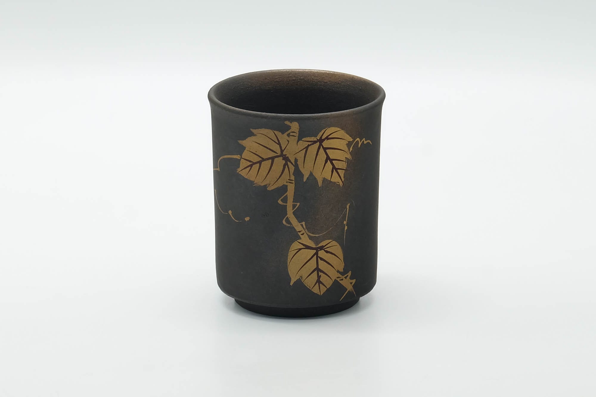 Japanese Teacup - Black Gold Leaves Kutani-yaki Yunomi - 150ml