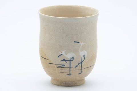 Tezumi — Japanese Teacup - Beige Glazed Egrets Tulip Yunomi - 130ml — inverted showing the foot ring