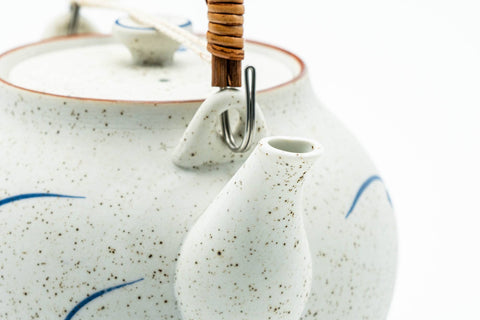 Japanese Dobin - Blue Floral White Textured Arita-yaki Porcelain Teapot - 500ml - overhead view showing the bail-handle mounts and lid