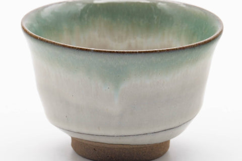 Tezumi — Japanese Teacup - Green White Drip-Glazed Agano-yaki Yunomi - 150ml — tipped to show the interior