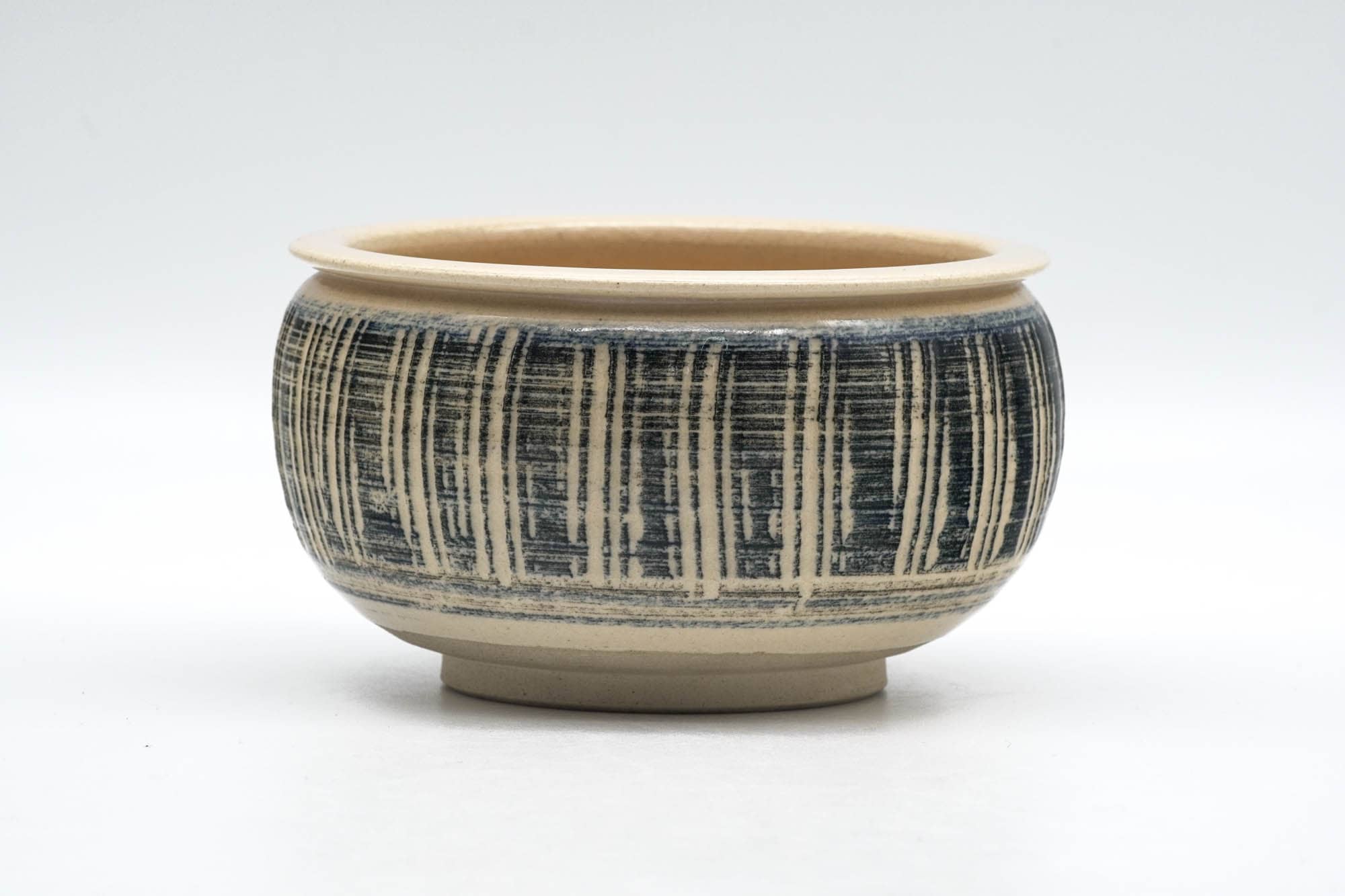 Japanese Kensui - Beige Brush Glazed Striped Water Bowl - 400ml