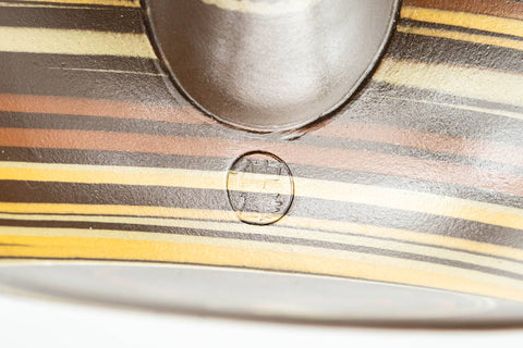 Japanese Kyusu - Nobuyasu Nerikomi Tokoname-yaki Teapot - 275ml - closeup of the base showing the maker's mark