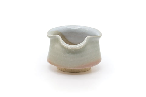 Tezumi — Japanese Katakuchi - Hagi-yaki Yuzamashi Water Cooler - 280ml — front view from another angle