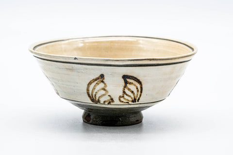 Tezumi — Japanese Matcha Bowl - Painted Hakeme Hira Summer Chawan - 150ml — front view from another angle