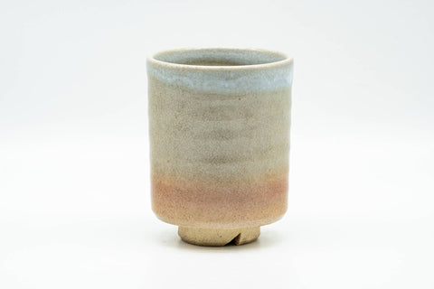 Tezumi — Japanese Teacup - Beige White Glazed Tsutsu-gata Hagi-yaki Yunomi - 140ml — front view