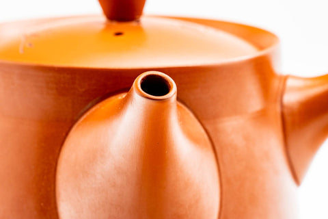 Japanese Kyusu - Calligraphy Engraved Red Shudei Tokoname-yaki Mesh Teapot - 400ml