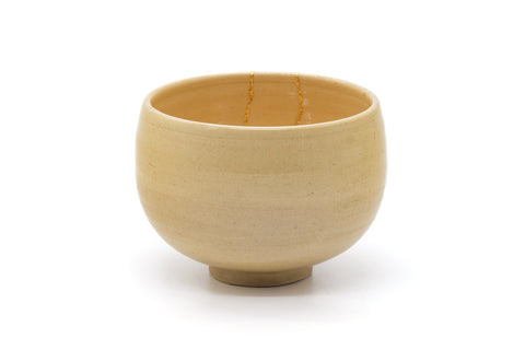Japanese Matcha Bowl - Beige Gold Kintsugi Wa-nari Chawan - 400ml
