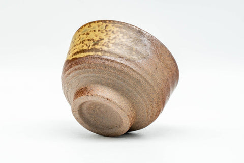 Japanese Teacup - Ash Glazed Shigaraki-yaki Guinomi - 50ml - tilted to show the footring