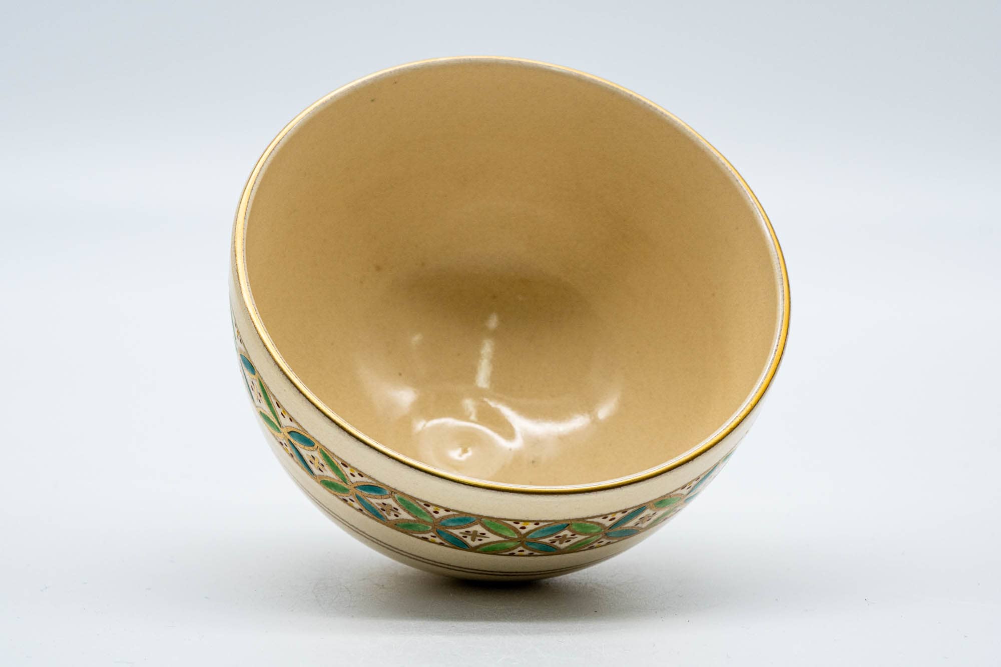 Japanese Matcha Bowl - Beige Gold Geometric Kyo-yaki Chawan - 250ml