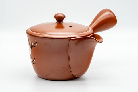 Tezumi — Japanese Kyusu - Plum Blossom Engraved Tokoname-yaki Mesh Teapot - 300ml — side view with the lid and side handle